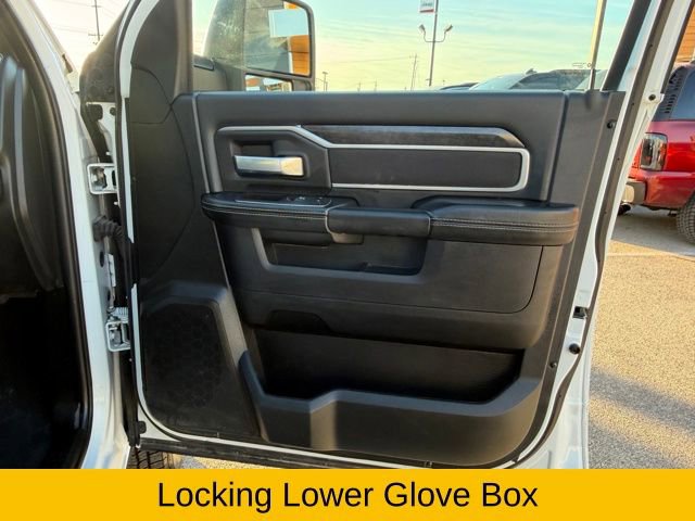 Used 2024 RAM 3500 Big Horn image 40