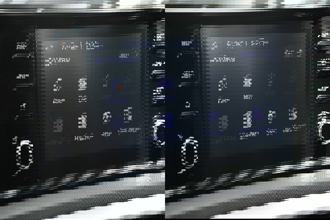 Used 2023 Kia K5 LXS image 28