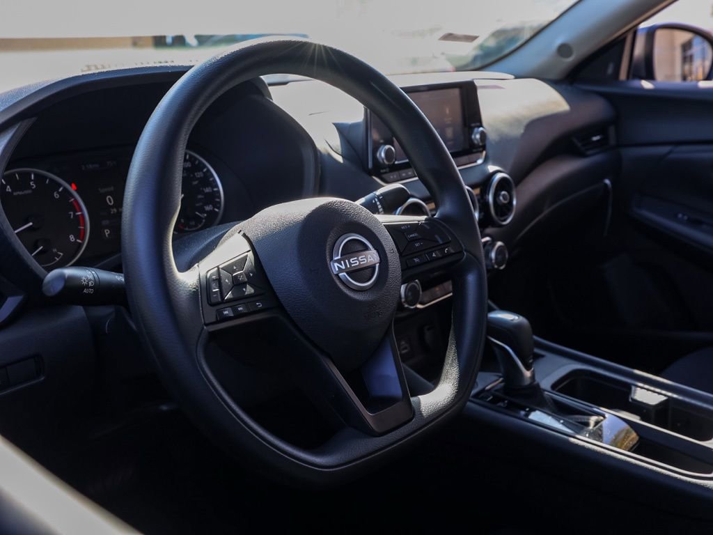 Used 2025 Nissan Sentra S image 14