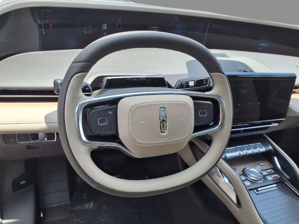 New 2025 Lincoln Nautilus Reserve w/ Jet Appearance Package AWD/4WD image 20
