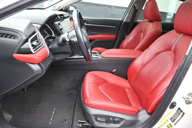 Used 2018 Toyota Camry XSE w/ Driver Assist Package FWD image 26