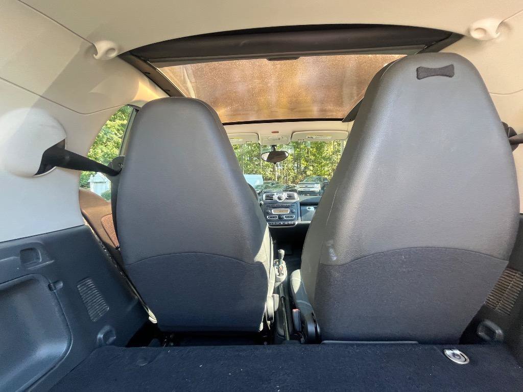 Used 2008 smart fortwo pure RWD image 23