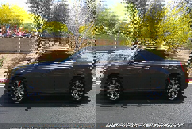 Used 2019 Chrysler 300 Limited image 8