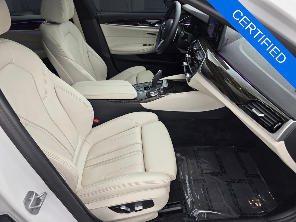 Certified 2023 BMW 540i w/ M Sport Package RWD image 28