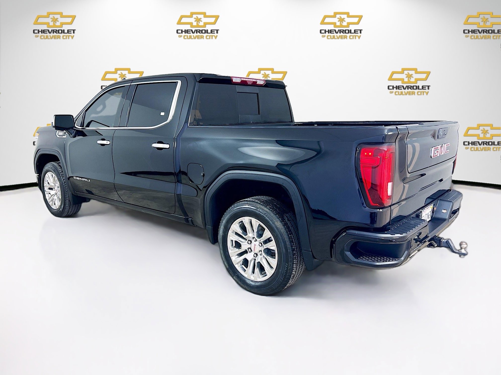 Used 2022 GMC Sierra 1500 Denali w/ Technology Package image 5