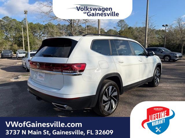 Used 2025 Volkswagen Atlas SE image 6