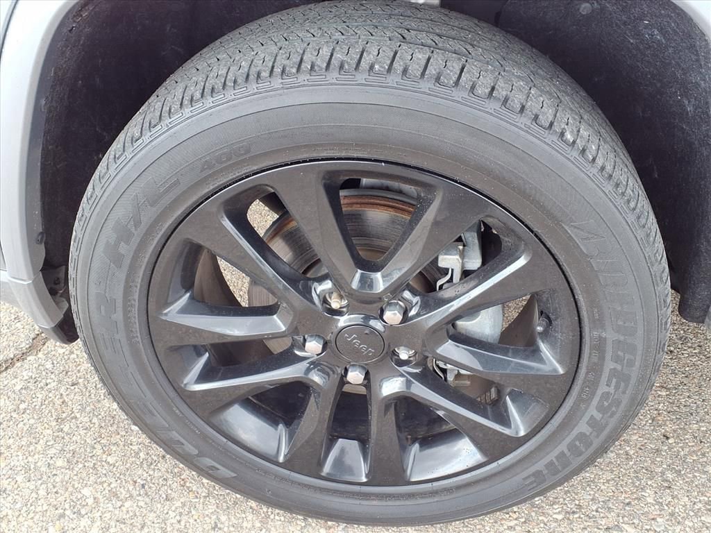 Used 2020 Jeep Grand Cherokee Altitude image 9