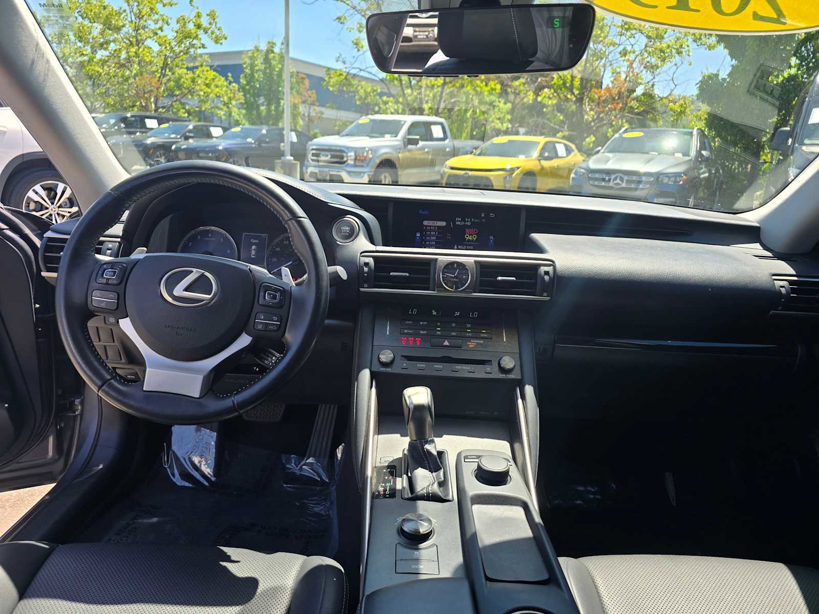 Used 2019 Lexus IS 300 w/ Accessory Package 2 RWD image 21