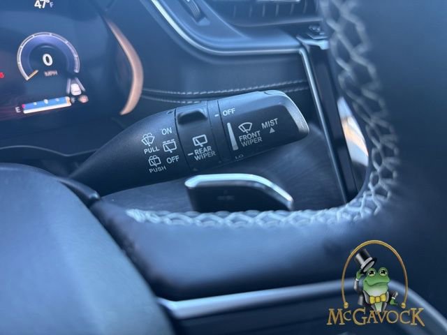 Used 2022 Jeep Grand Cherokee Limited w/ Luxury Tech Group II RWD image 30