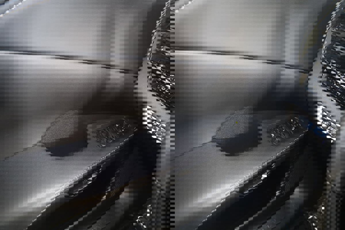 Used 2023 Lexus RX 350 Premium image 32