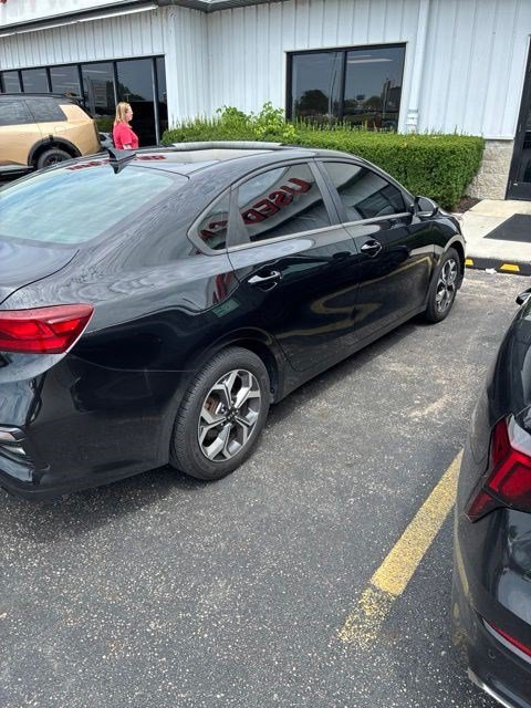 Used 2019 Kia Forte LXS FWD image 8