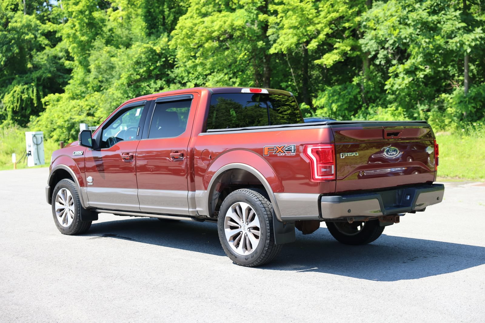 Used 2016 Ford F150 King Ranch w/ Equipment Group 601A Luxury AWD/4WD image 3