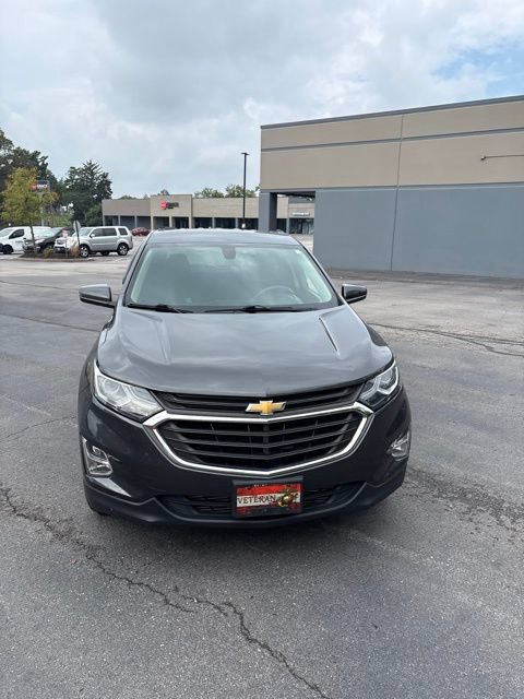 Used 2018 Chevrolet Equinox LT FWD image 2
