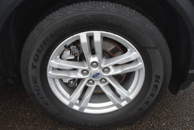 Used 2022 Ford Explorer XLT w/ Equipment Group 202A image 47