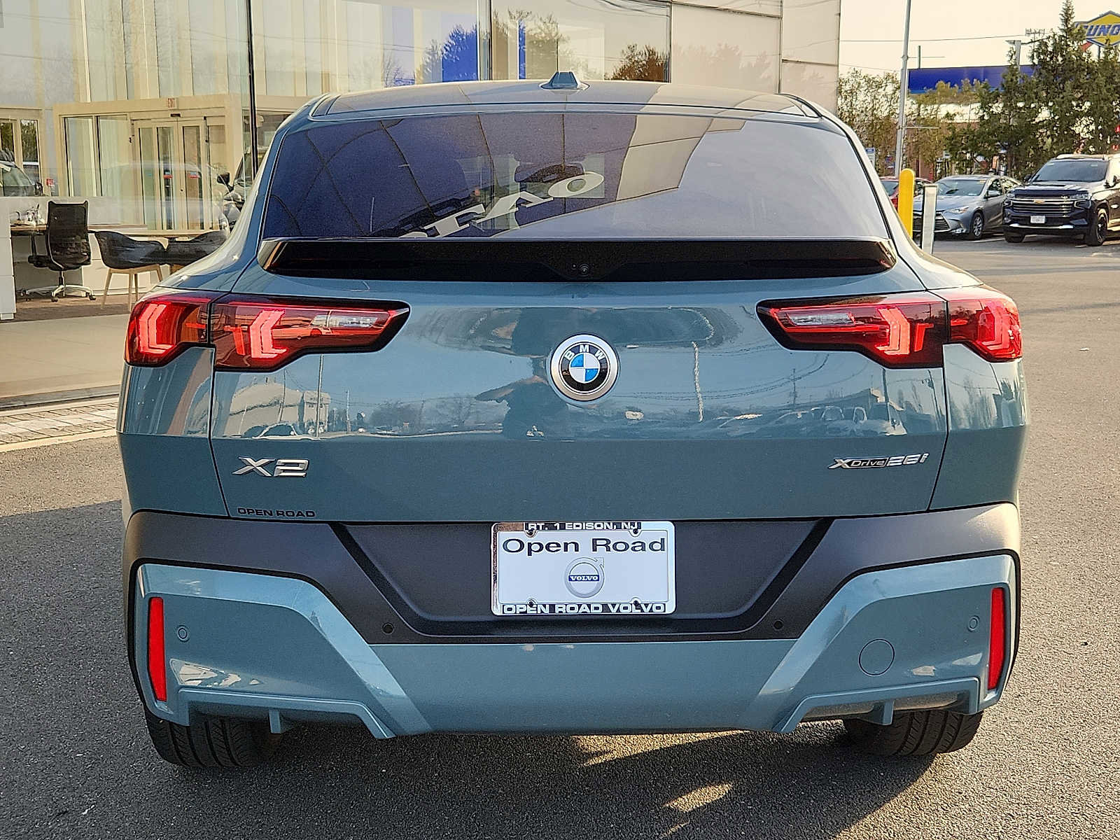 Used 2025 BMW X2 xDrive28i image 5