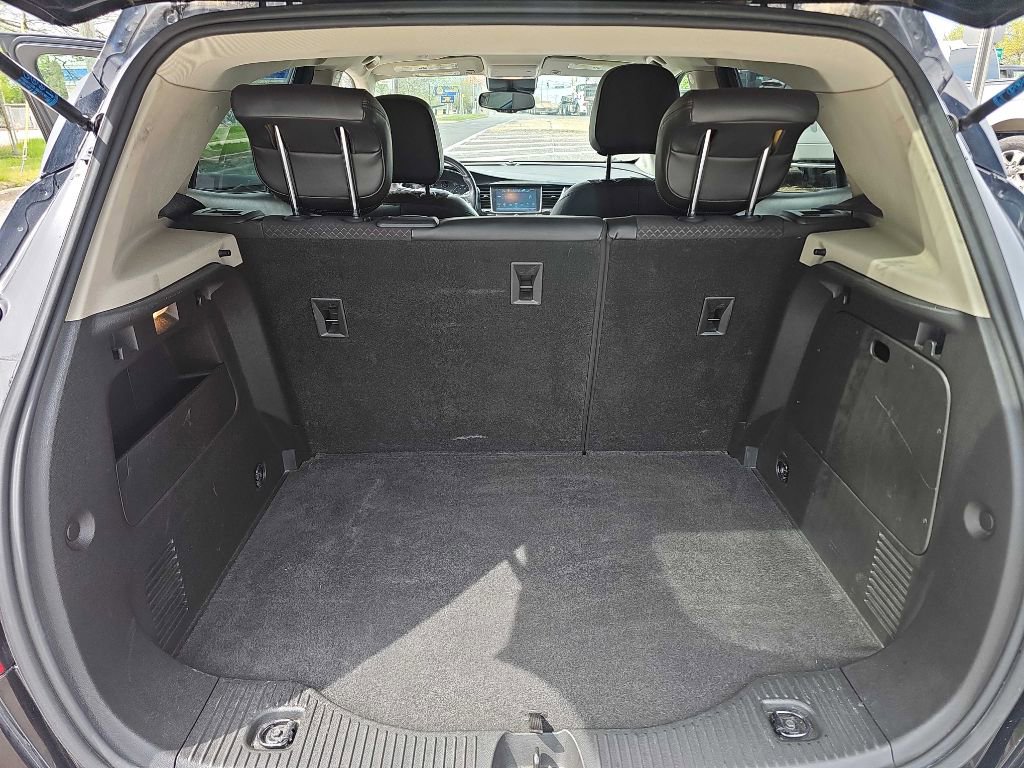 Used 2018 Buick Encore Preferred image 12