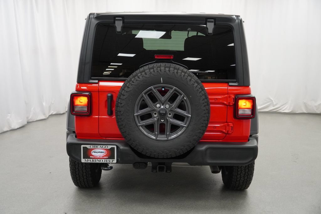 Used 2024 Jeep Wrangler Unlimited Sport AWD/4WD image 11