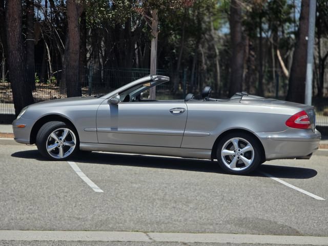 Used 2005 Mercedes-Benz CLK 320 Cabriolet image 19