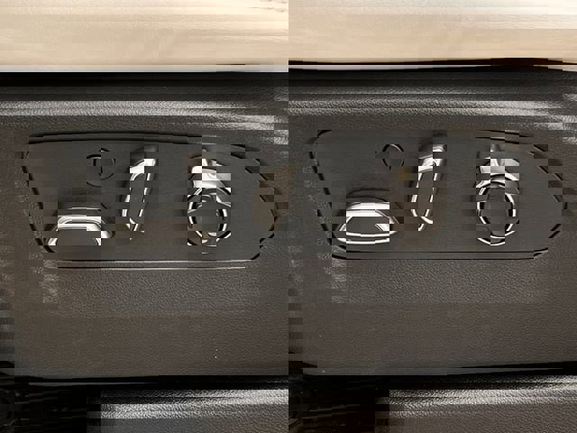 Certified 2026 Cadillac Escalade Platinum Sport w/ LPO, ONYX Package image 25