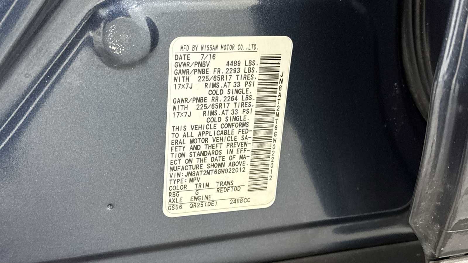 Used 2016 Nissan Rogue SV w/ SV Premium Package image 11