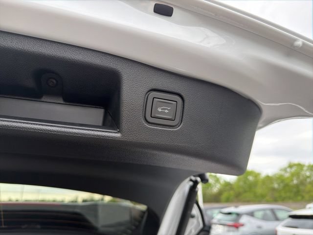 New 2026 Chevrolet Blazer EV LT AWD/4WD image 11