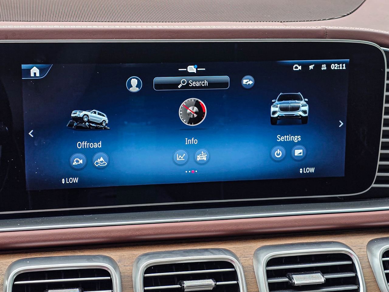 Used 2025 Mercedes-Benz Maybach GLS 600 4MATIC image 18