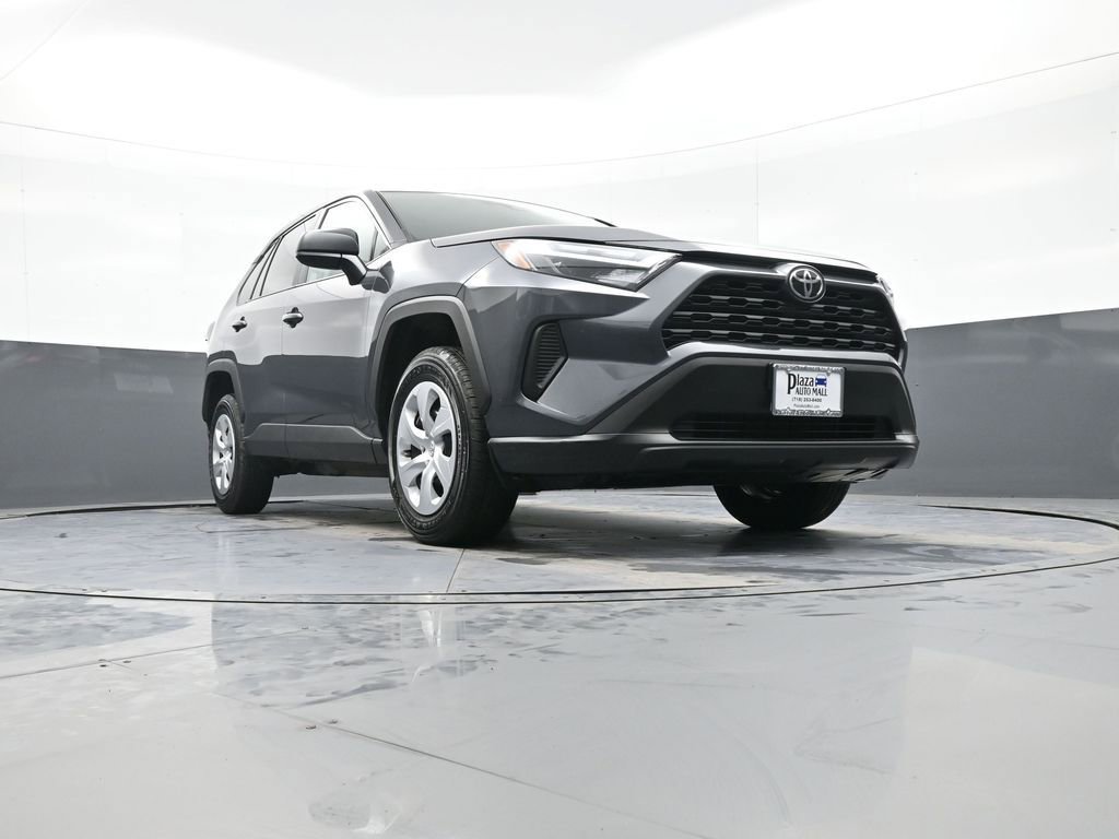 Certified 2025 Toyota RAV4 LE image 27