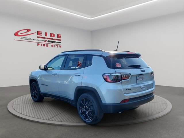 New 2026 Jeep Compass Altitude image 3