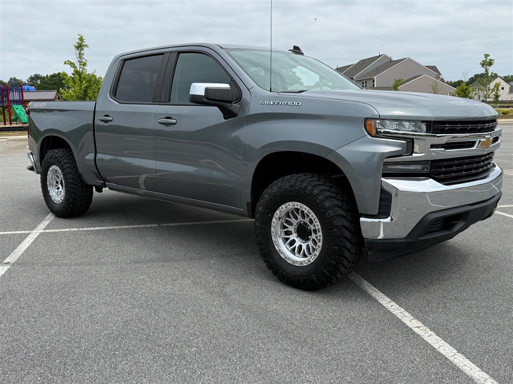 Used 2020 Chevrolet Silverado 1500 LT w/ All-Star Edition AWD/4WD image 7