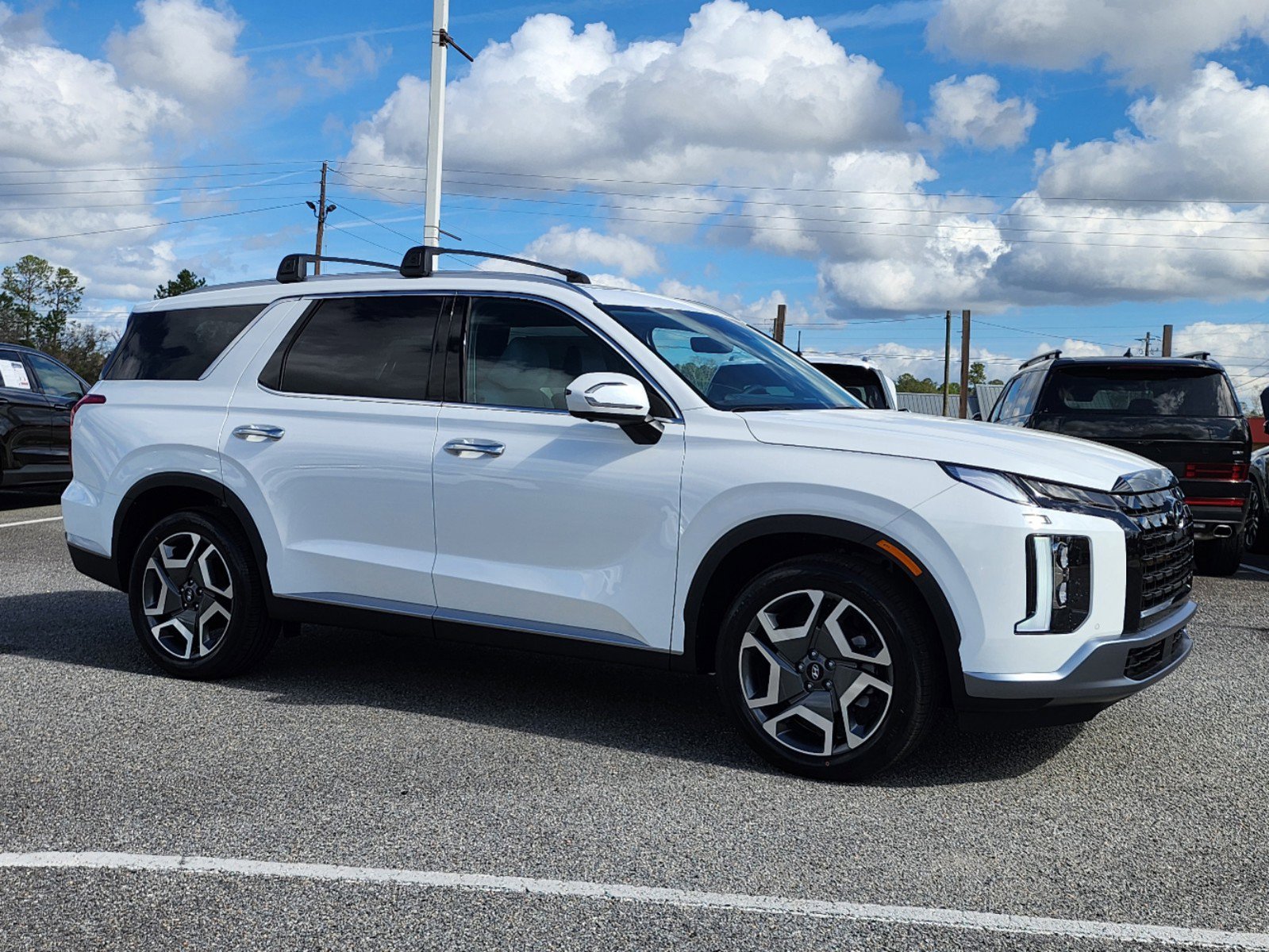 New 2025 Hyundai Palisade SEL image 2