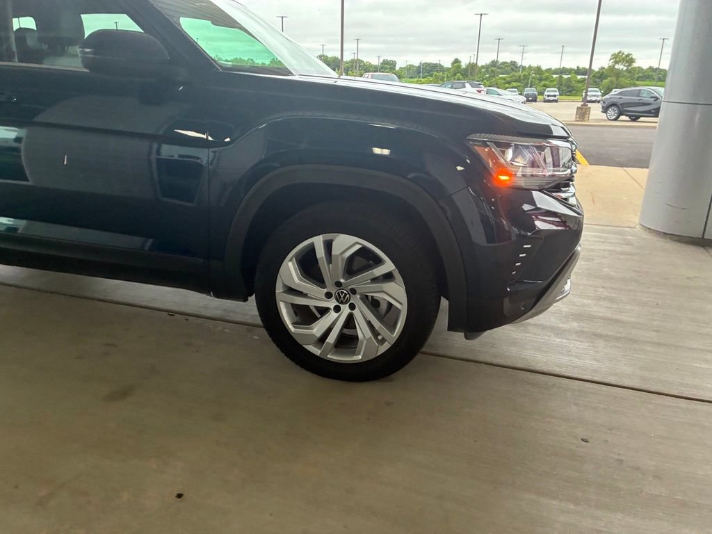 Used 2022 Volkswagen Atlas SE AWD/4WD image 6