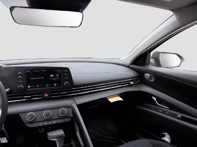 New 2026 Hyundai Elantra SE FWD image 22