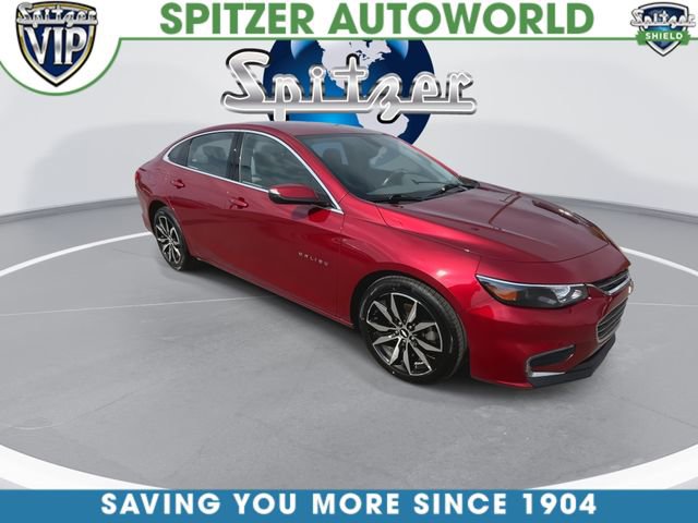 Used 2017 Chevrolet Malibu LT FWD image 2