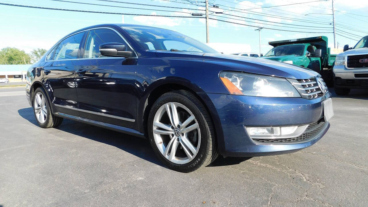 Used 2014 Volkswagen Passat TDI SE FWD image 16