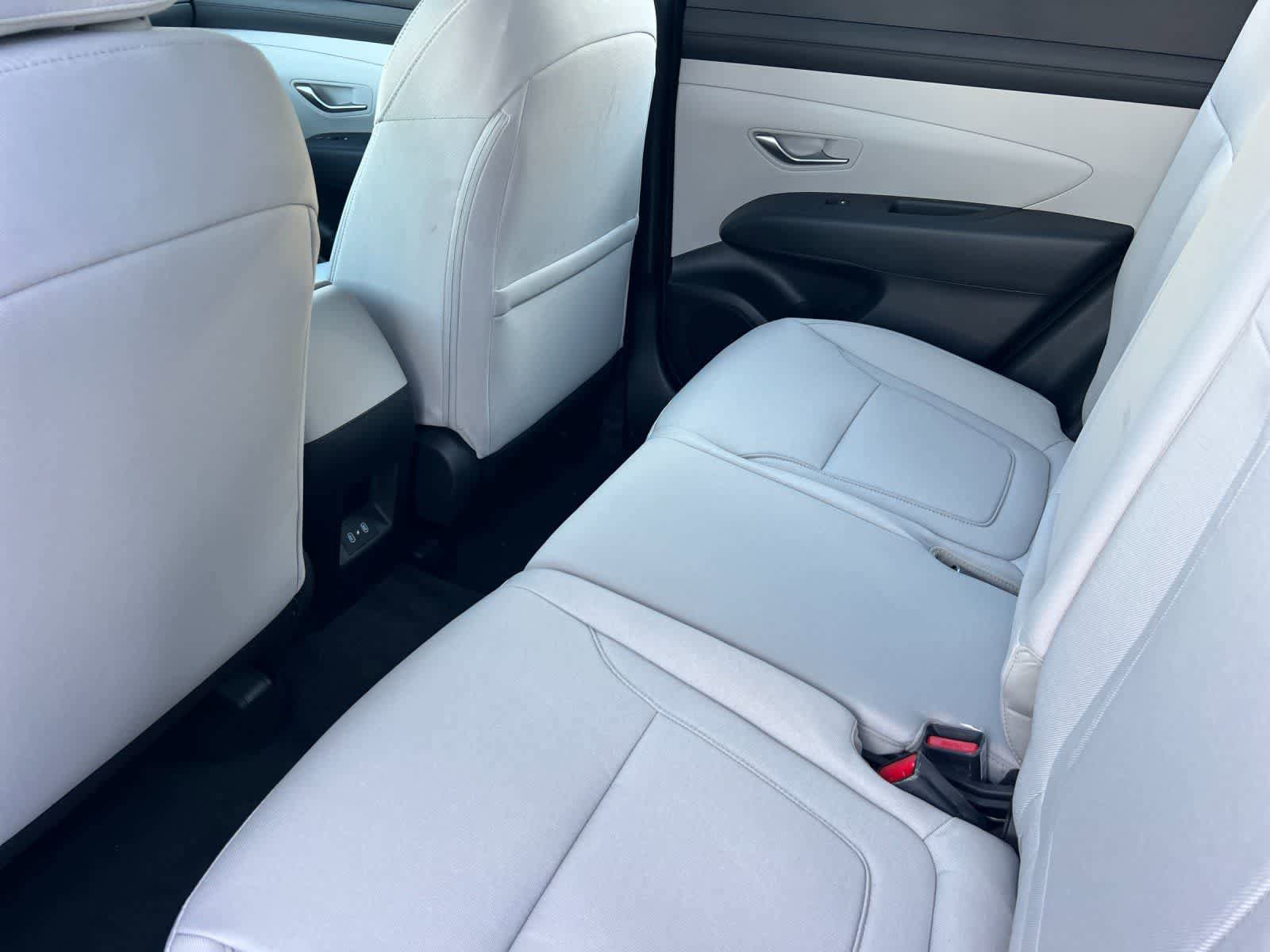 New 2026 Hyundai Tucson SE video 4