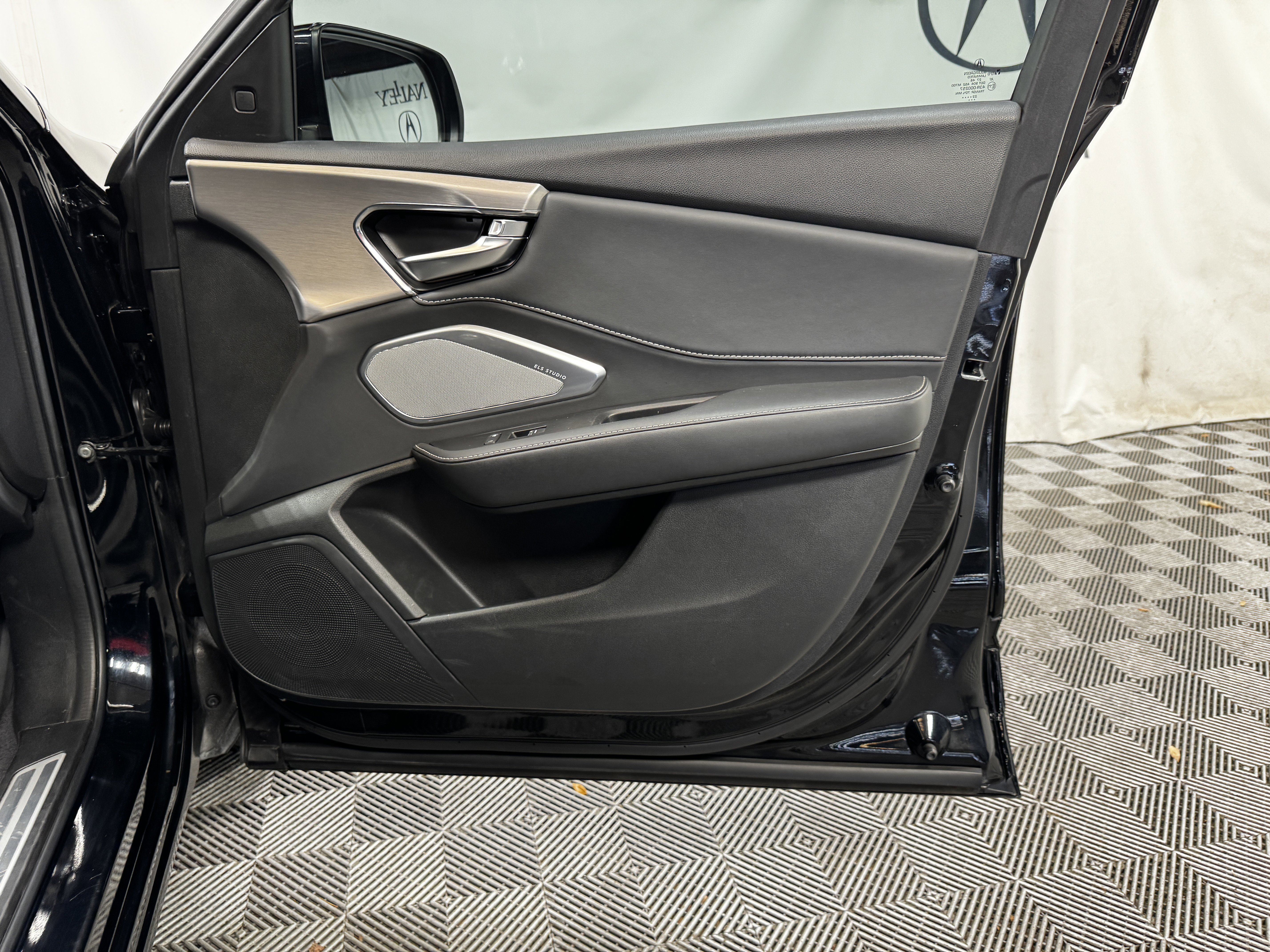 Certified 2022 Acura RDX FWD w/ Technology Package image 20