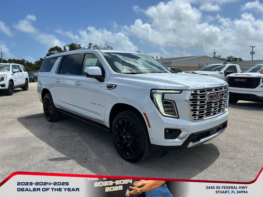 New 2026 GMC Yukon XL Denali image 2