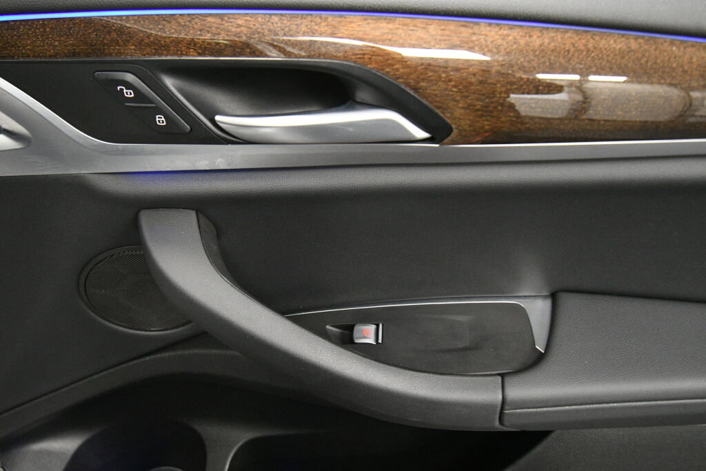 Used 2021 BMW X3 xDrive30i w/ Convenience Package (ZC2) image 31