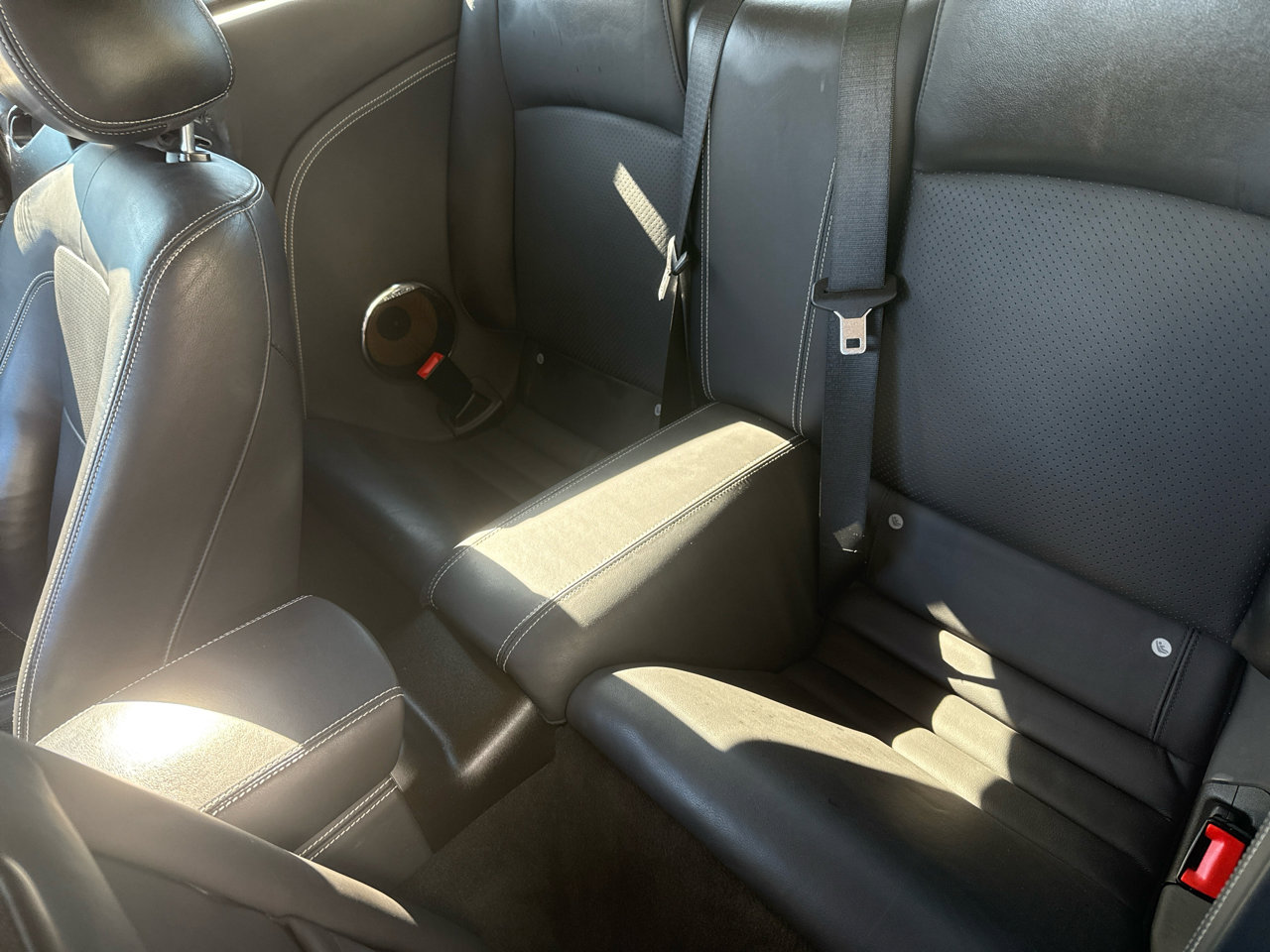 Used 2011 Jaguar XK Coupe image 23