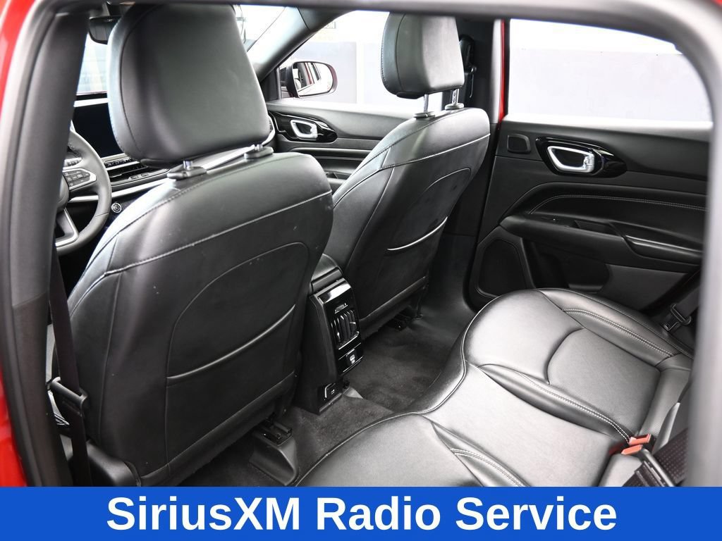 Used 2023 Jeep Compass High Altitude AWD/4WD image 20