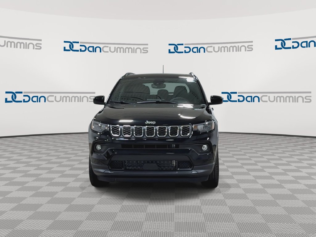 New 2026 Jeep Compass Latitude AWD/4WD image 3