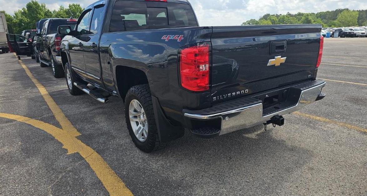 Used 2017 Chevrolet Silverado 1500 LT w/ All Star Edition AWD/4WD image 7