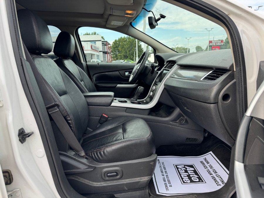 Used 2014 Ford Edge SEL w/ Equipment Group 205A FWD image 19