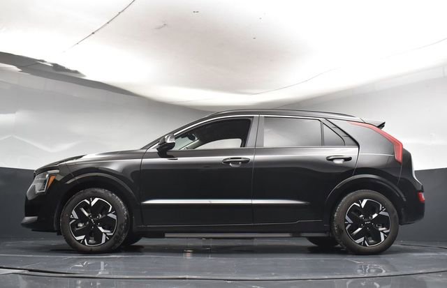 Certified 2025 Kia Niro Wind image 32