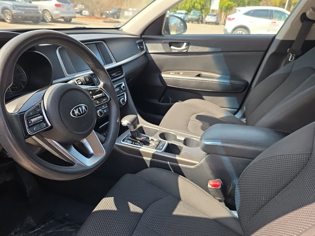 Used 2019 Kia Optima LX image 12