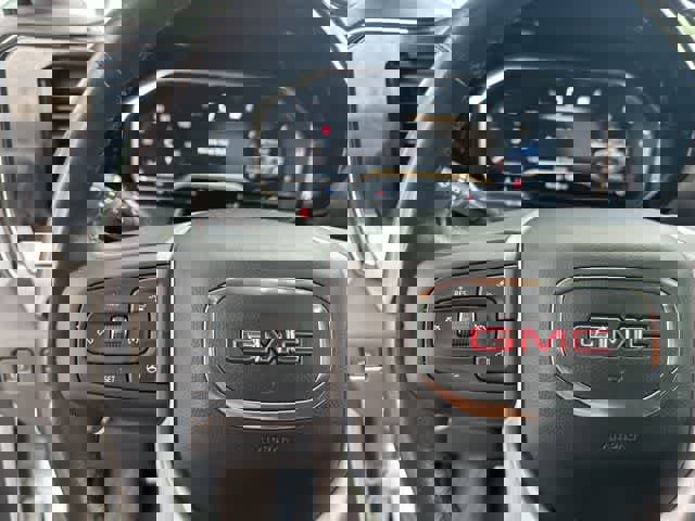 Used 2022 GMC Sierra 1500 Elevation image 11
