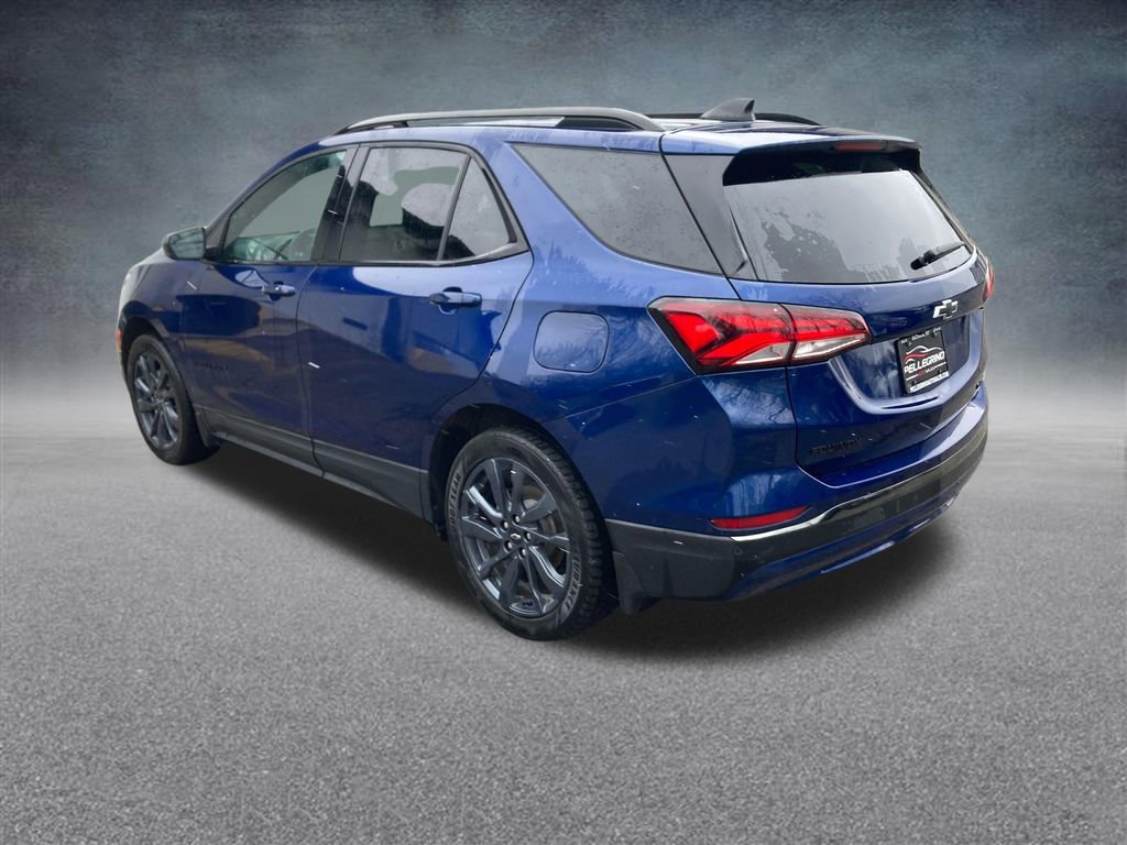 Used 2022 Chevrolet Equinox RS image 3