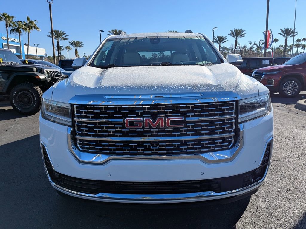 Used 2022 GMC Acadia Denali w/ Denali Ultimate Package image 9