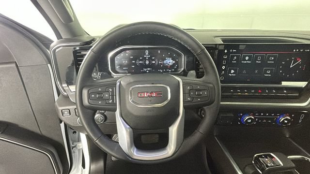 Used 2026 GMC Sierra 1500 SLT w/ SLT Premium Plus Package AWD/4WD image 15