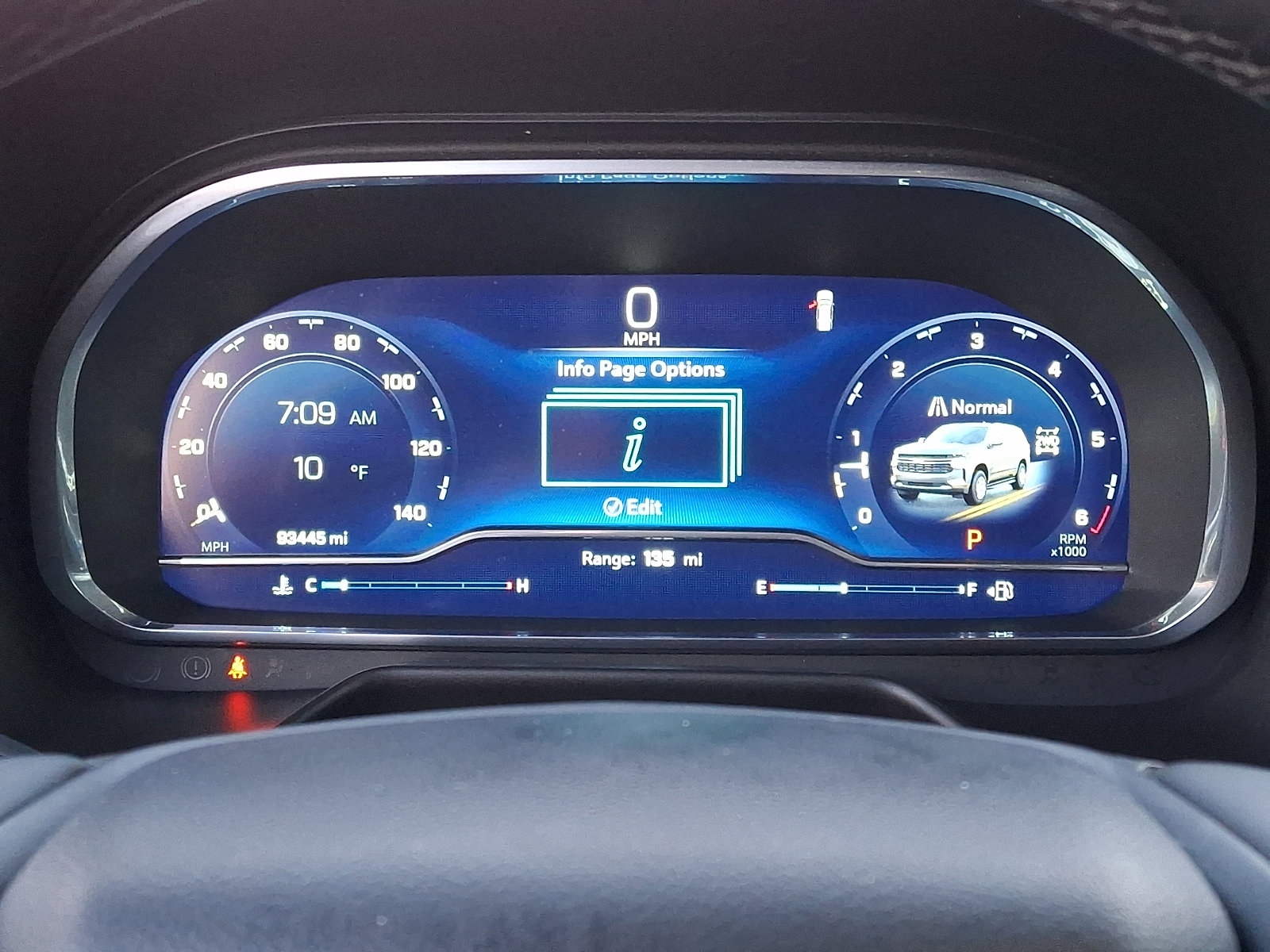 Used 2023 Chevrolet Suburban LT image 25